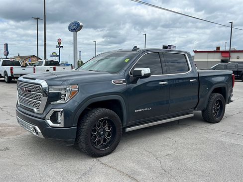Used 2019 GMC Sierra 1500 Denali w/ Denali Ultimate Package AWD/4WD image 4
