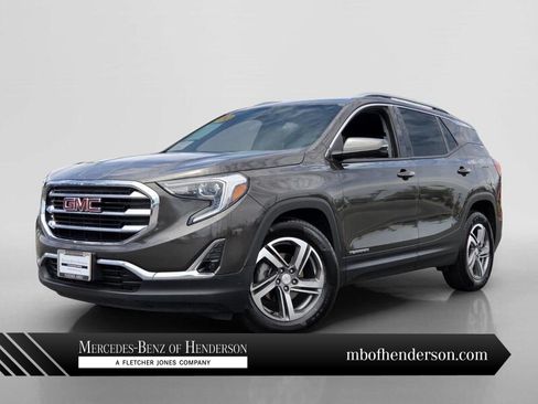 Used 2020 GMC Terrain SLT FWD image 1