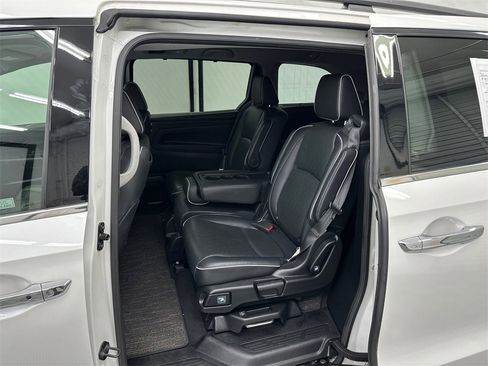 Used 2021 Honda Odyssey Elite image 24