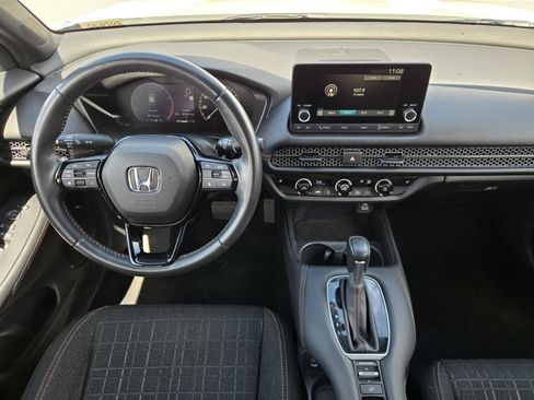 Used 2024 Honda HR-V Sport image 6