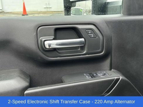 Used 2025 Chevrolet Silverado 2500 W/T w/ WT Convenience Package image 17