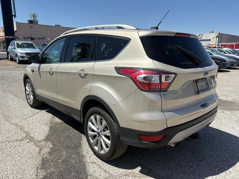Used 2017 Ford Escape Titanium FWD image 3