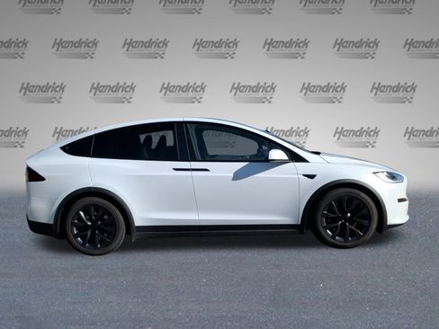 Used 2023 Tesla Model X Plaid image 6