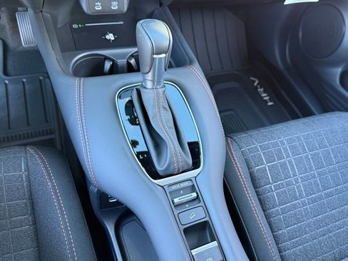 Certified 2026 Honda HR-V Sport image 24