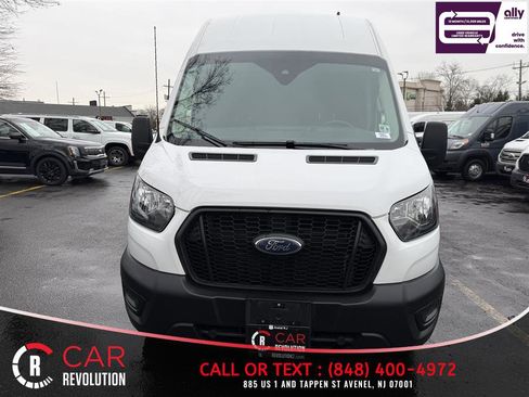 Used 2024 Ford Transit 250 148 High Roof AWD image 2
