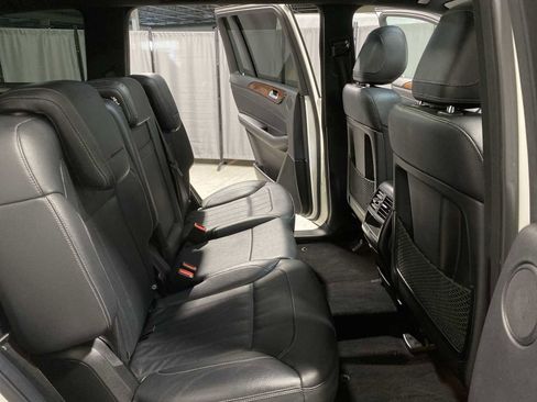 Used 2019 Mercedes-Benz GLS 450 4MATIC image 13