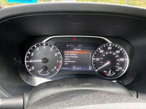 Used 2023 Nissan Frontier S w/ Tow Package AWD/4WD image 8