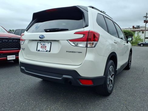 Certified 2024 Subaru Forester Premium AWD/4WD image 22