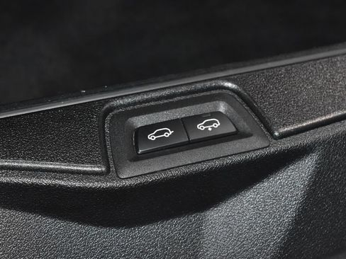 Certified 2024 BMW X7 xDrive40i AWD/4WD image 35