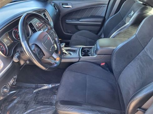 Used 2019 Dodge Charger Scat Pack w/ Dynamics Package image 19