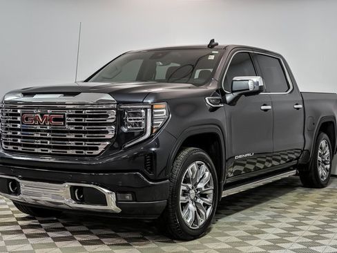 Certified 2023 GMC Sierra 1500 Denali w/ Denali Reserve Package image 4