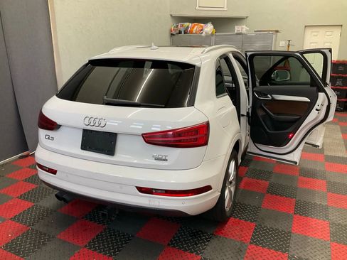 Used 2016 Audi Q3 2.0T Premium Plus w/ Technology Package image 4