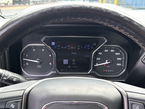Used 2022 GMC Sierra 2500 AT4 w/ AT4 Premium Plus Package AWD/4WD image 11
