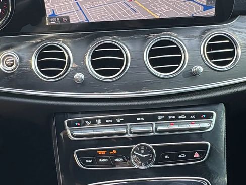 Used 2017 Mercedes-Benz E 300 4MATIC w/ Premium 1 Package image 63