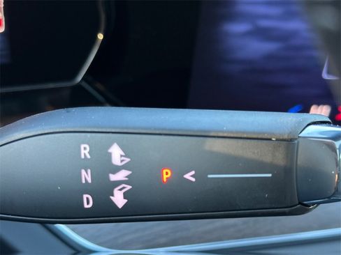 New 2026 Chevrolet Tahoe High Country image 18