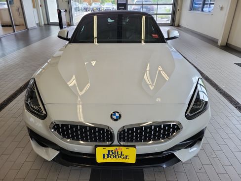 Used 2022 BMW Z4 sDrive30i w/ Driving Assistance Package RWD image 2
