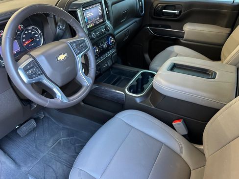 Used 2022 Chevrolet Silverado 3500 LTZ w/ LTZ Plus Package AWD/4WD image 10