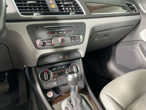 Used 2016 Audi Q3 2.0T Premium Plus image 26