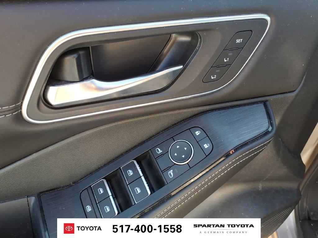 Used 2021 Nissan Rogue Platinum AWD/4WD image 15
