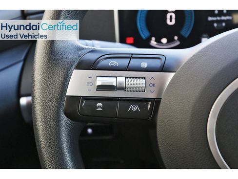 Certified 2025 Hyundai Tucson SEL image 18