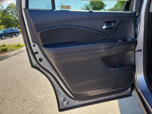 Used 2020 Honda Pilot Elite image 13