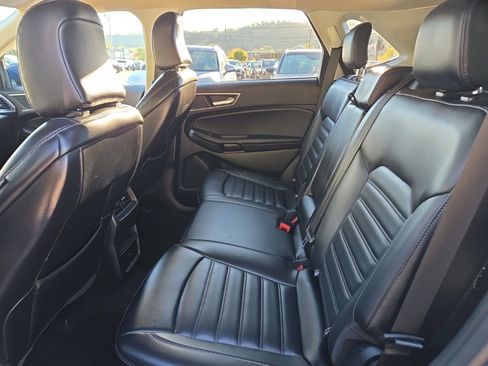 Used 2024 Ford Edge SEL image 14