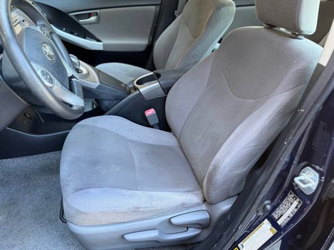Used 2013 Toyota Prius Three w/ Solar Roof Pkg FWD image 13