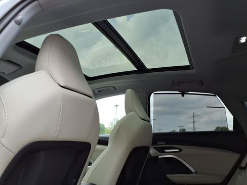 Certified 2025 Audi Q5 2.0T Premium AWD/4WD image 11