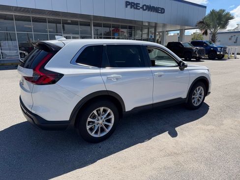 Used 2025 Honda CR-V EX-L image 3