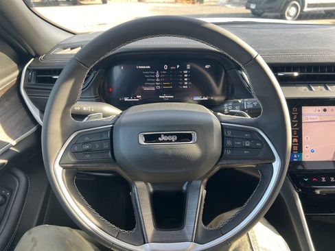 New 2026 Jeep Grand Cherokee Laredo image 25