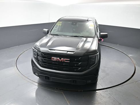 Used 2022 GMC Sierra 1500 Elevation AWD/4WD image 17