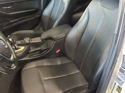 Used 2015 BMW 328i xDrive Sedan AWD/4WD image 22