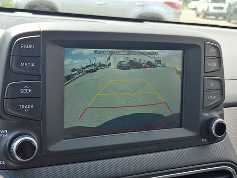 Used 2021 Hyundai Kona Limited AWD/4WD image 18