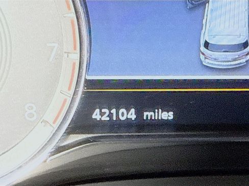 Used 2024 INFINITI QX80 Luxe image 16