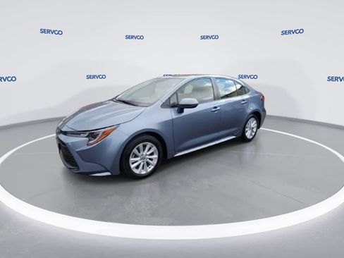 Used 2024 Toyota Corolla LE image 4