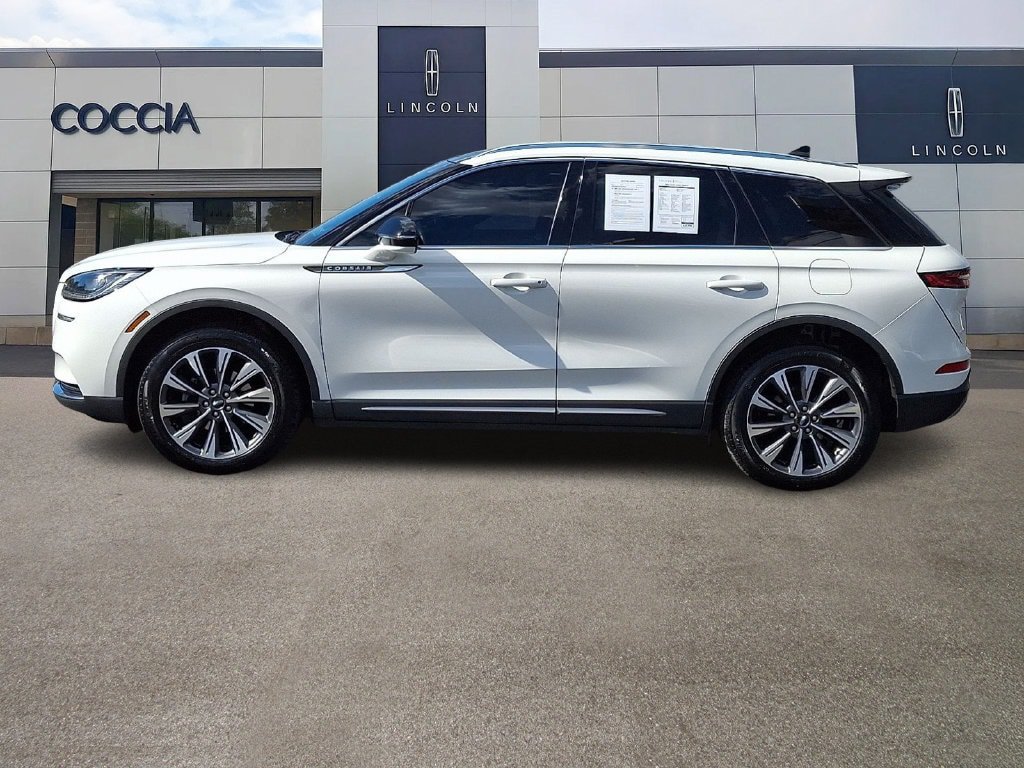Certified 2022 Lincoln Corsair Reserve w/ Elements Package AWD/4WD image 7