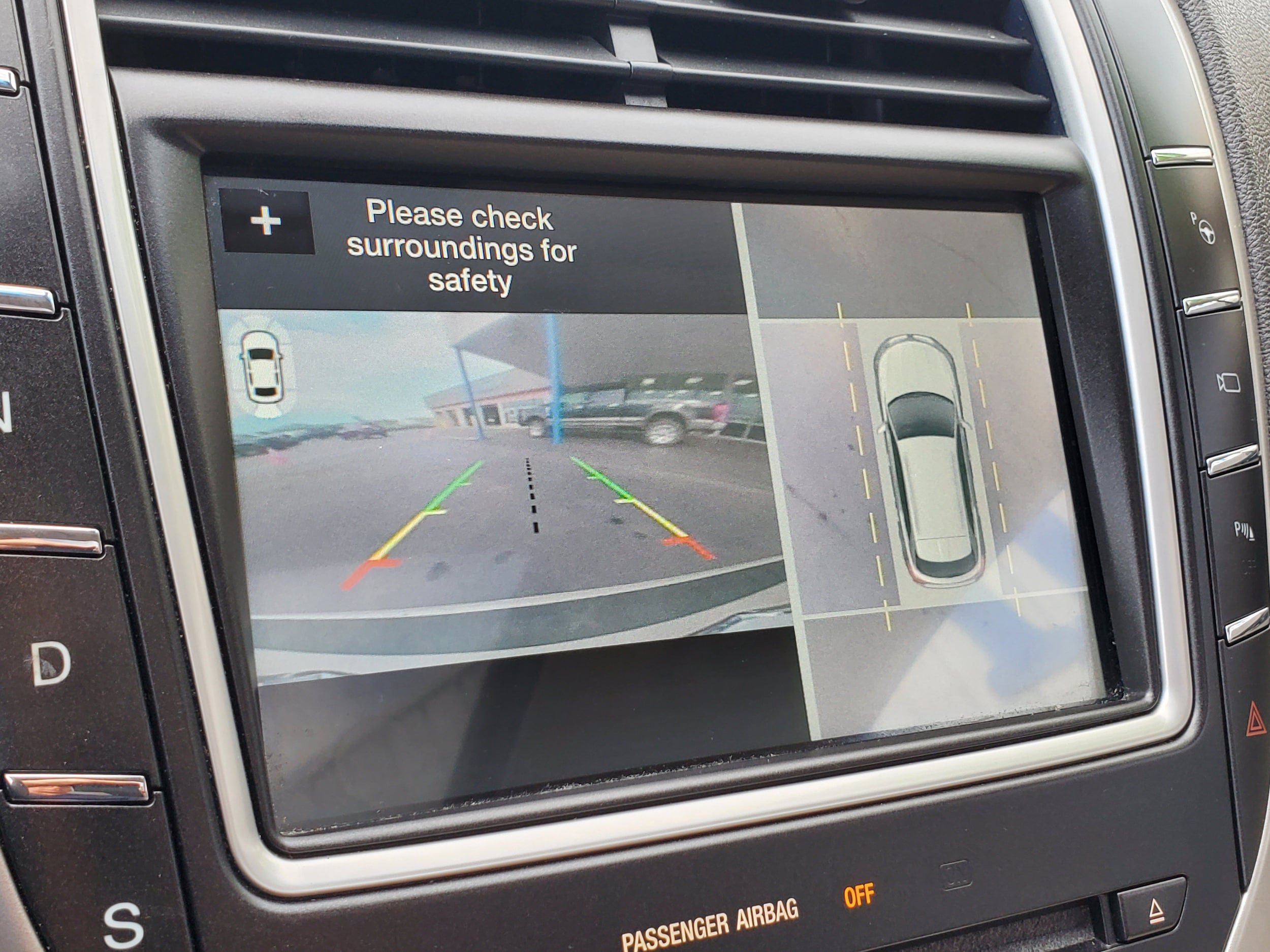 Used 2016 Lincoln MKX Reserve w/ Technology Package FWD image 21