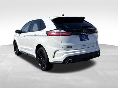 Certified 2022 Ford Edge ST w/ Equipment Group 401A image 9