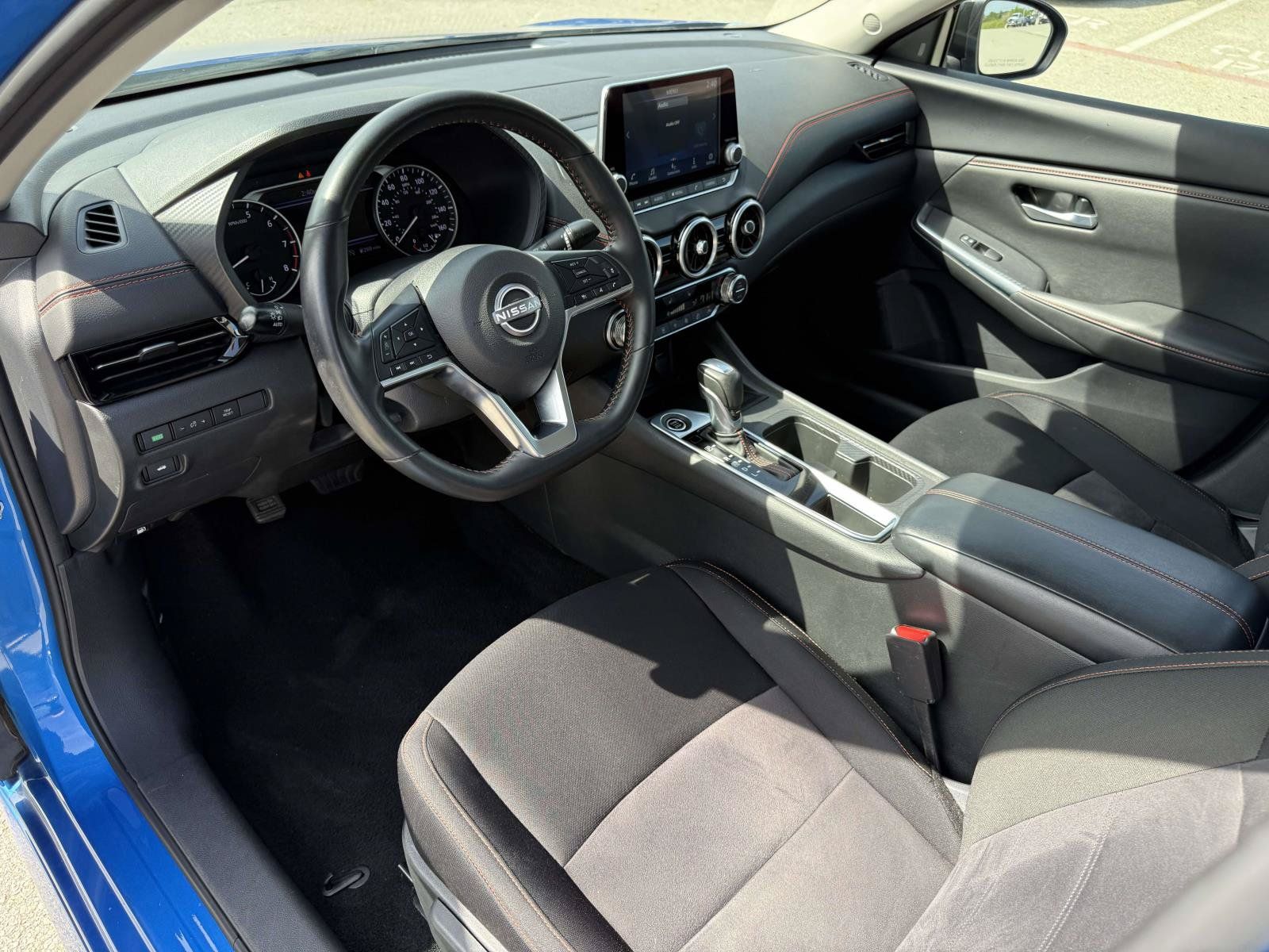 Used 2025 Nissan Sentra SR FWD image 5