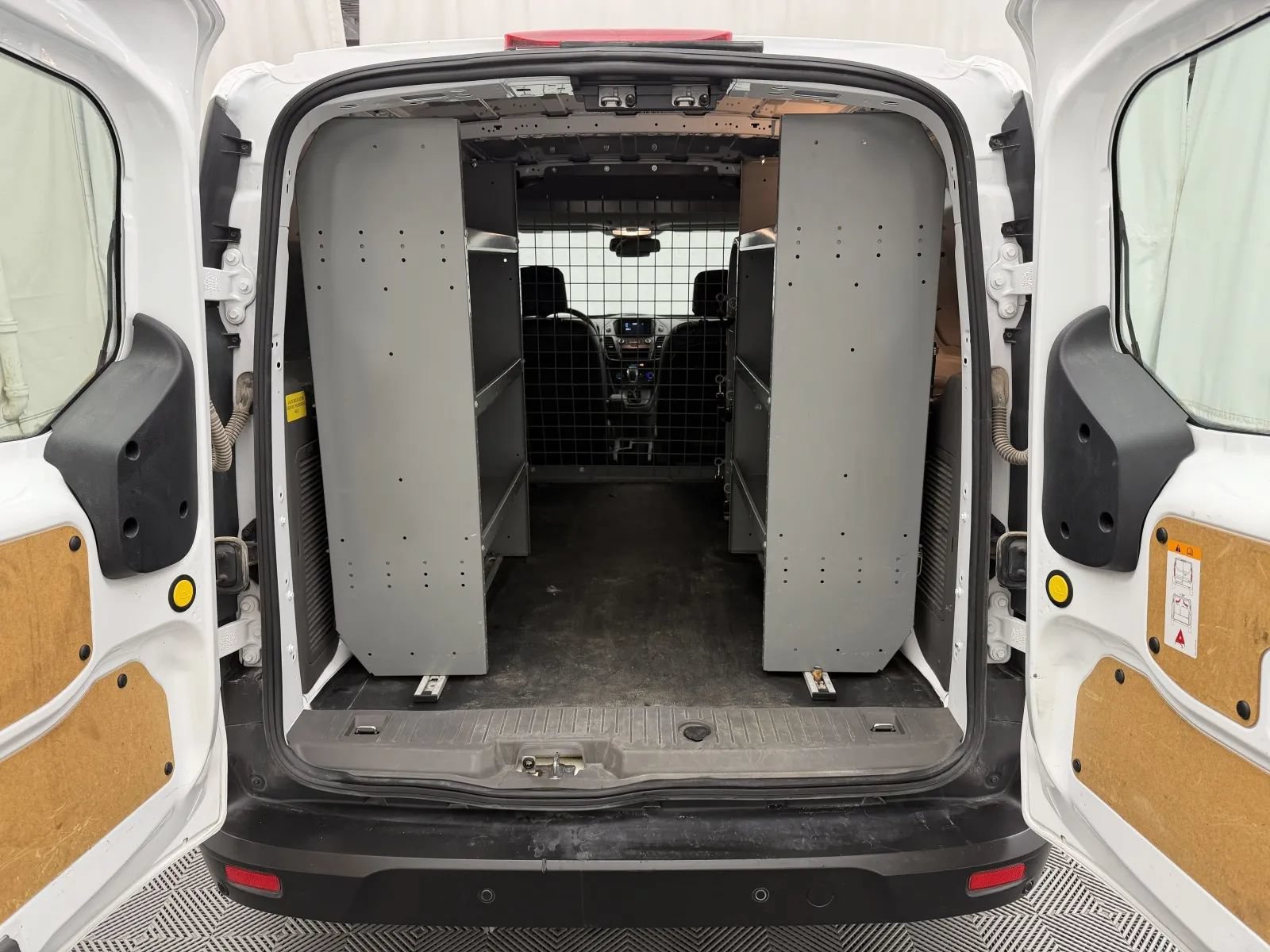 Used 2020 Ford Transit Connect XL FWD image 10