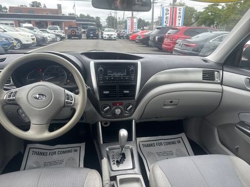 Used 2012 Subaru Forester 2.5X Premium w/ All-Weather Pkg AWD/4WD image 12