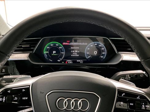 Used 2024 Audi Q8 e-tron Prestige w/ Prestige Package AWD/4WD image 20