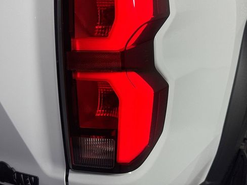 Used 2024 Chevrolet Colorado ZR2 w/ ZR2 Bison Edition image 32