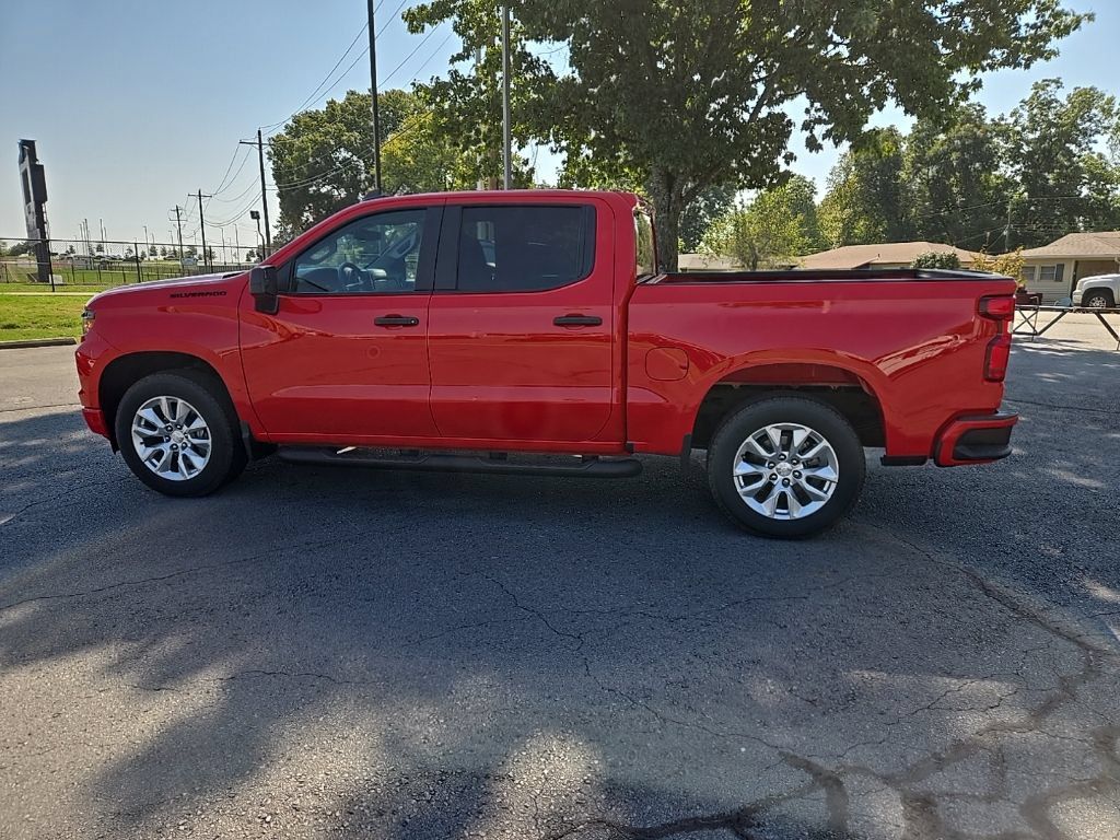 Used 2023 Chevrolet Silverado 1500 Custom w/ LPO, Dark Essentials Package RWD image 6