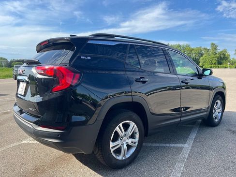 Used 2020 GMC Terrain SLE w/ Driver Convenience Package AWD/4WD image 6