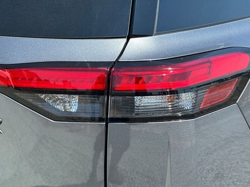 New 2025 Nissan Pathfinder Platinum w/ Cargo Package image 34