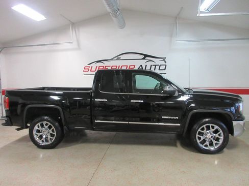 Used 2018 GMC Sierra 1500 SLT w/ SLT Premium Package image 5