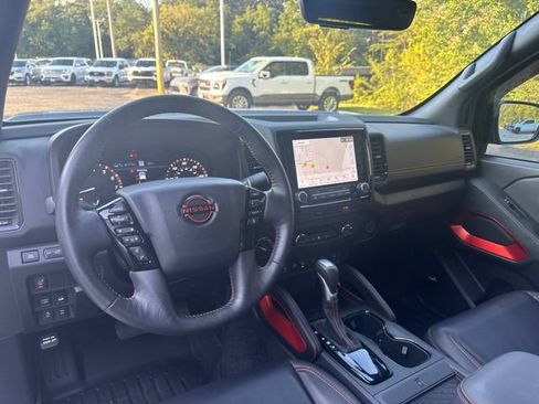 Used 2024 Nissan Frontier PRO-4X w/ Pro Premium Package AWD/4WD image 9