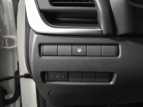 Certified 2023 Nissan Rogue SV image 14