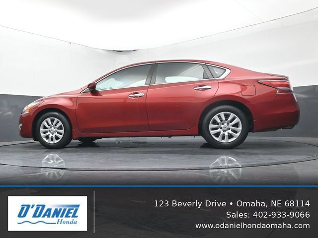 Used 2015 Nissan Altima 2.5 S w/ Power Driver Seat Package FWD image 10